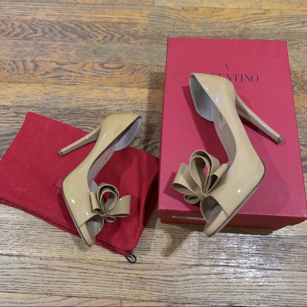 Authentic Valentino Garavani Bow Pump Shoes 38 - Picture 3 of 15